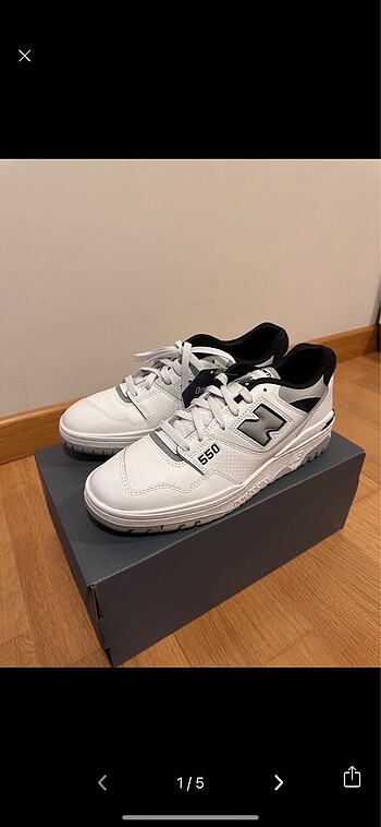 New Balance 550, 44 numara