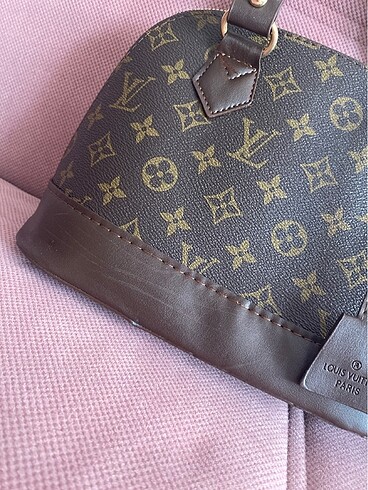 Louis Vuitton Çanta