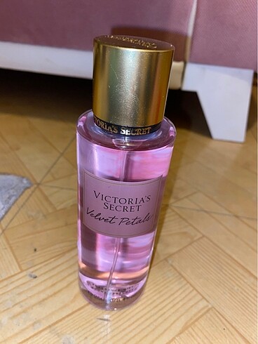 Victoria s Secret Victoria secret vücut spreyi