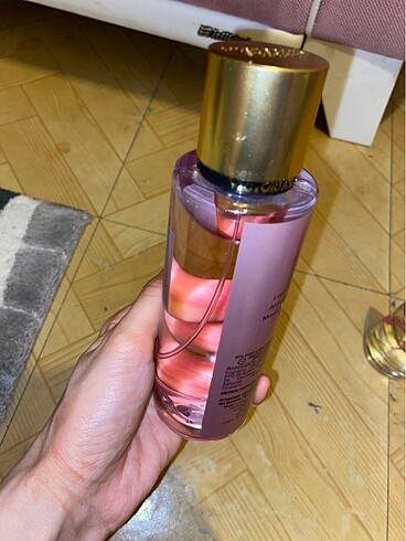 Beden Victoria secret vücut spreyi