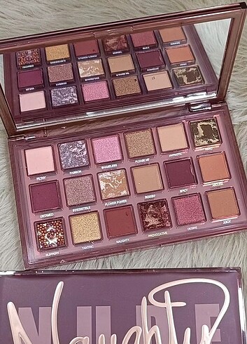 Nyx ????