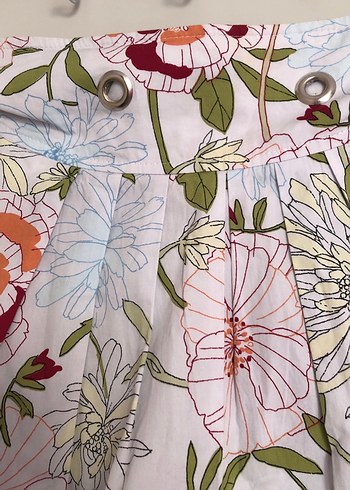 Çiçek Desenli Piliseli Midi etek - Görsel 2