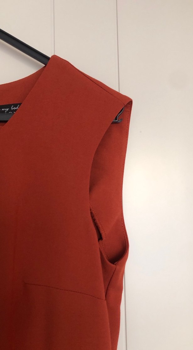 Kırmızı V Yaka Midi Elbise - Görsel 4