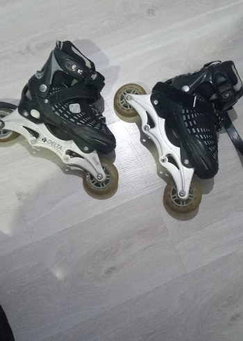 Erkek Siyah Yılan Desenli Bağcıklı Paten delta marka abec 13
