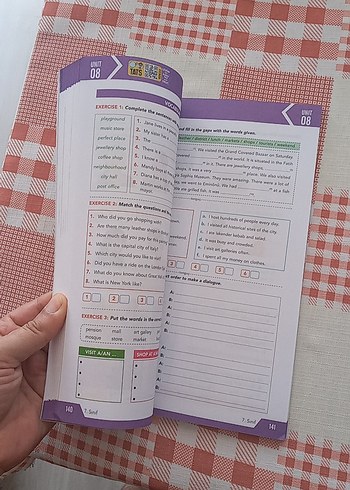Beden Renk Tonguç 7. Sınıf İngilizce Soru Bankası 193 sayfa