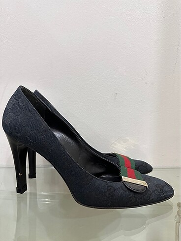 Gucci Gucci