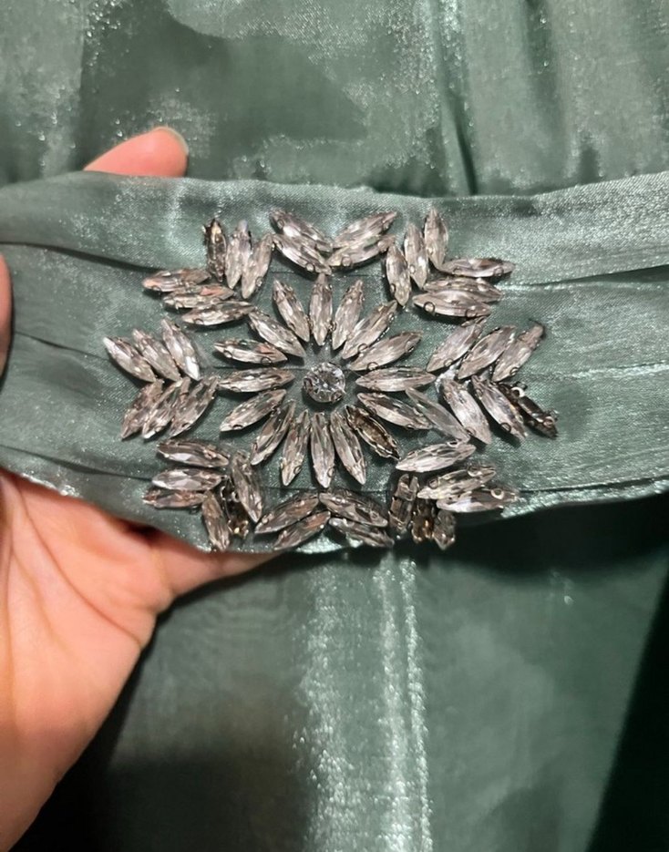 Uzun Parlak Yeşil Vintage Kadın Elbise - Görsel 4