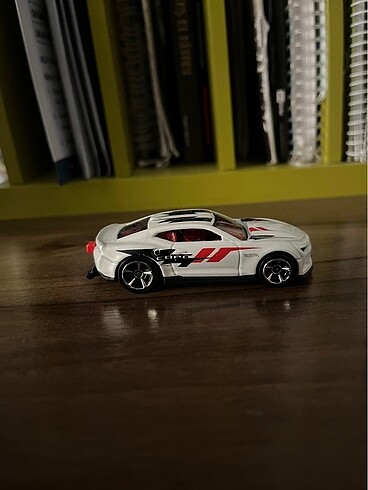  Beden Renk Hot Wheels 2018 COPPO Camaro (Drag hali)