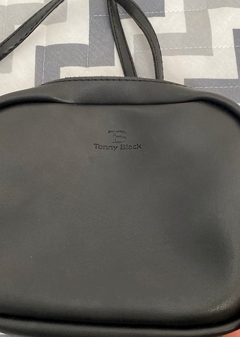 Siyah Deri Kadın Çapraz Askılı Çanta - Görsel 2