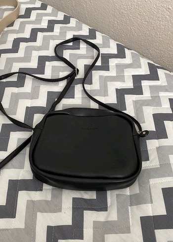 Siyah Deri Kadın Çapraz Askılı Çanta - Görsel 5