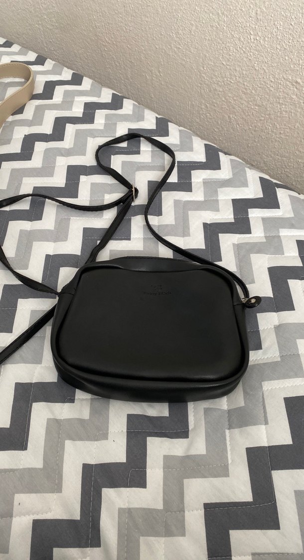 Siyah Deri Kadın Çapraz Askılı Çanta - Görsel 5