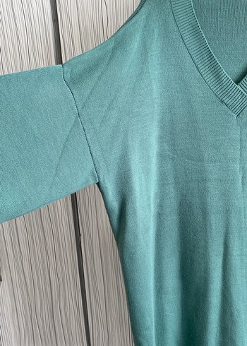 Kadın V Yaka Uzun Yeşil Triko Kazak - Görsel 4