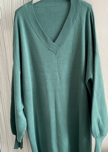 Kadın V Yaka Uzun Yeşil Triko Kazak - Görsel 2