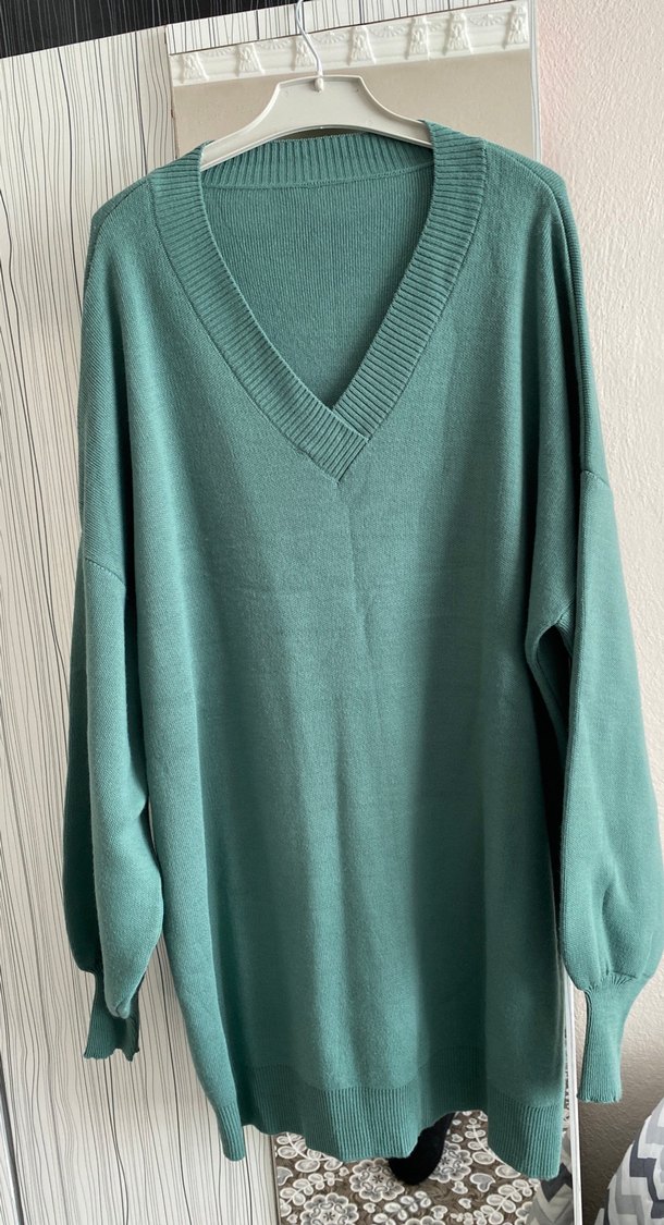 Kadın V Yaka Uzun Yeşil Triko Kazak - Görsel 2