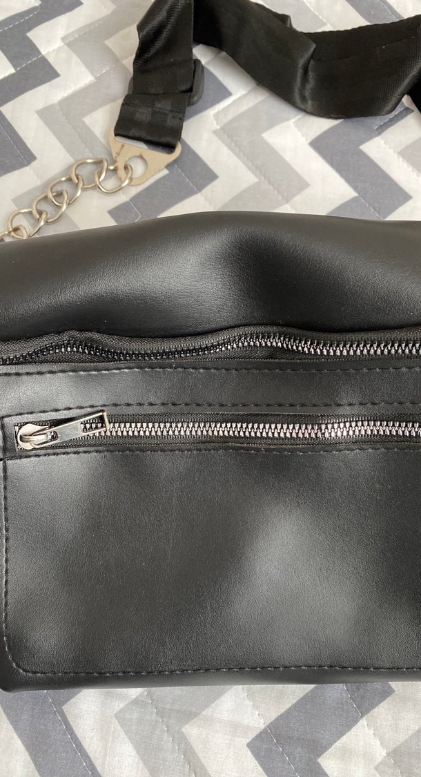 Siyah Deri Zebra Desenli Bel Çantası - Görsel 4