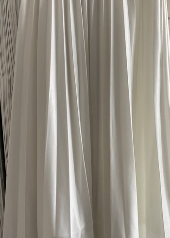 Beyaz Pilili Uzun Kadın Etek - Görsel 3