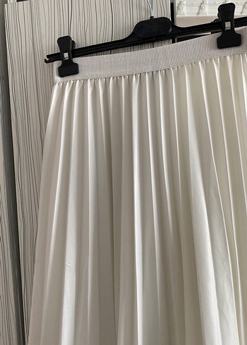 Beyaz Pilili Uzun Kadın Etek - Görsel 6