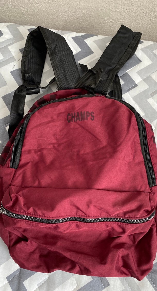 Bordo Fermuarlı Kadın Sırt Çantası - Görsel 2