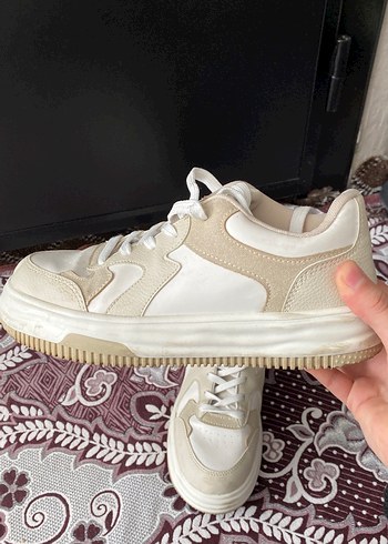 Kadın Beyaz Bağcıklı Spor Ayakkabı - Görsel 2