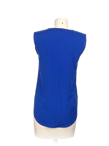 s Beden Koton Bluz %70 İndirimli.