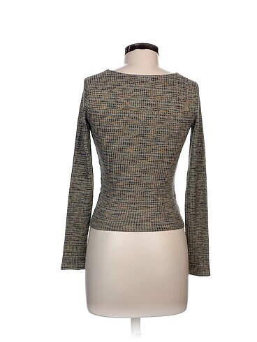 m Beden Bershka Bluz %70 İndirimli.