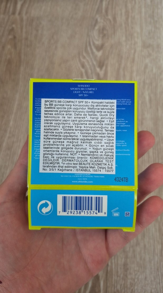 Shiseido Sports BB Compact SPF 50 Açık Ton Light - Görsel 3