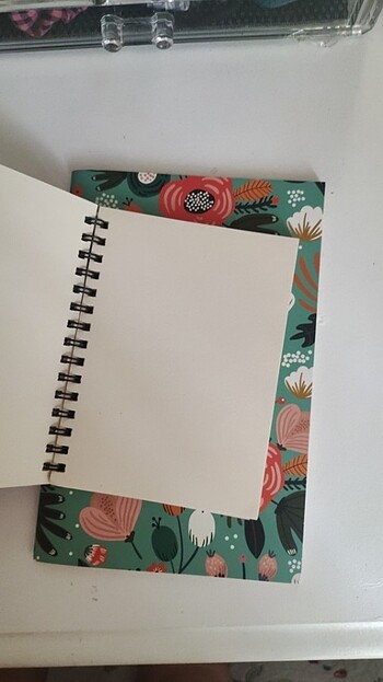  Beden Renk Defter