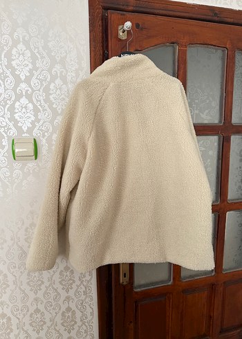 Bej Peluş Kadın Kısa mont - Görsel 6