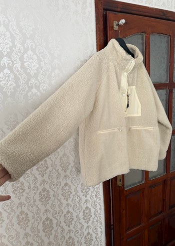 Bej Peluş Kadın Kısa mont - Görsel 2