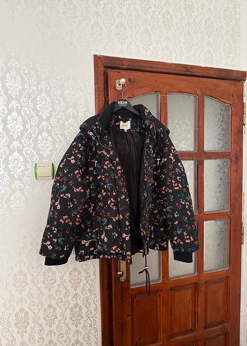 Desenli Kadın Midi Mont - Görsel 2