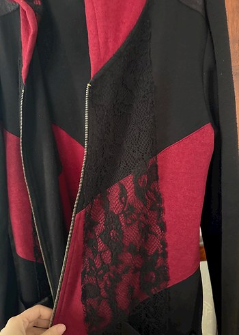 Bordo Nakışlı Uzun Rahat Kesim Gotik Kabanı - Görsel 6