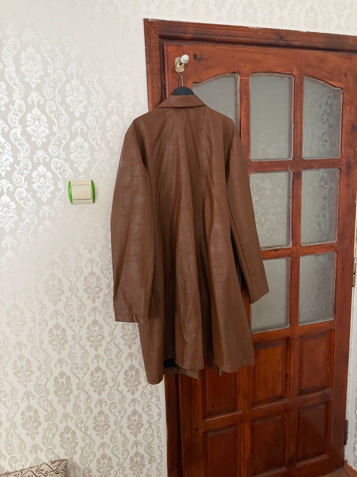Kahverengi kadın deri ceket - Görsel 4