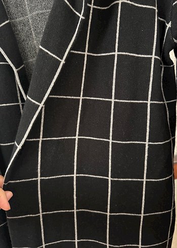 Düğmeli Siyah Kareli Midi Kadın Kaban - Görsel 5