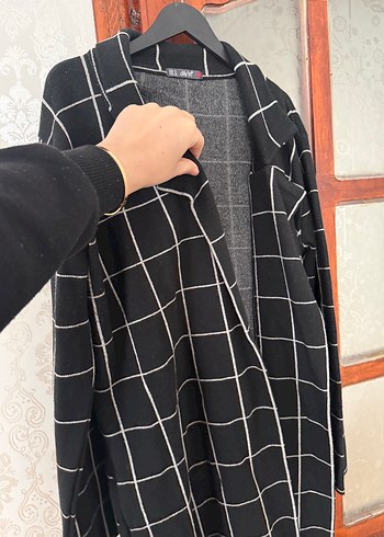 Düğmeli Siyah Kareli Midi Kadın Kaban - Görsel 2