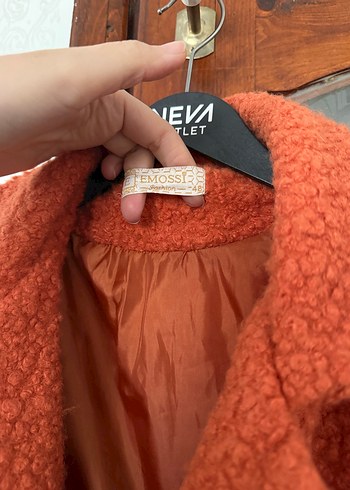 Kürk Detaylı Kırmızı Uzun Kadın Kaban - Görsel 4