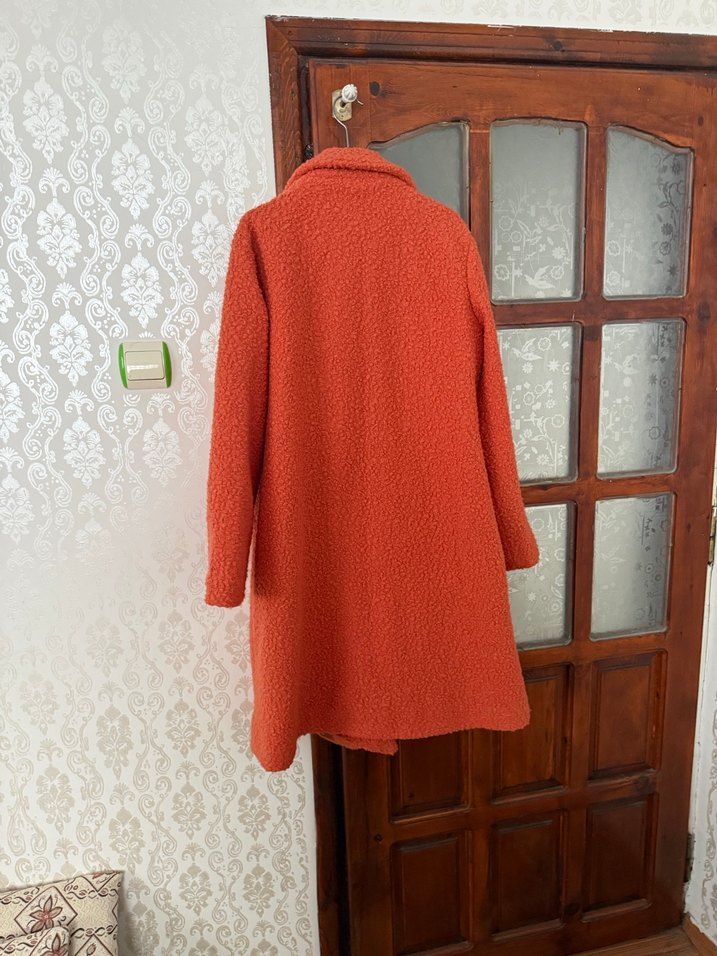 Kürk Detaylı Kırmızı Uzun Kadın Kaban - Görsel 5