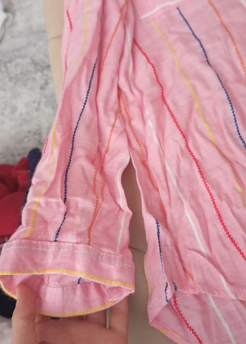 Pembe Düğmeli Keten Gömlek - Görsel 2