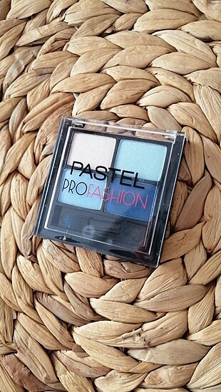 Pastel Pro far paleti 