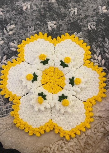 Kırmızı Çiçekli Örgü Yuvarlak Dekor - Görsel 8