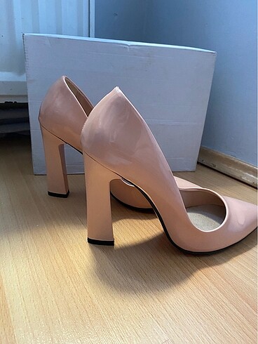 Topuklu stiletto