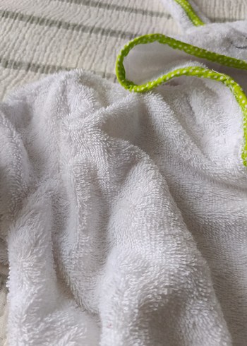 Renkli Nakışlı Erkek Çocuk Bornozu - Görsel 5