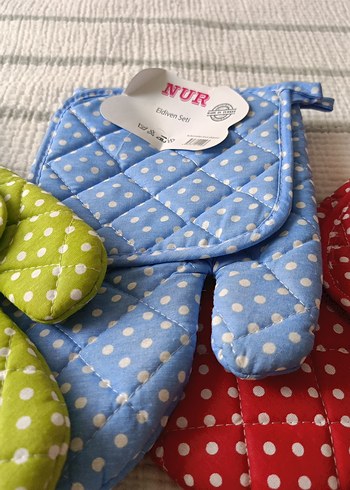 Renkli Puantiyeli Fırın Eldiveni Seti - Görsel 3