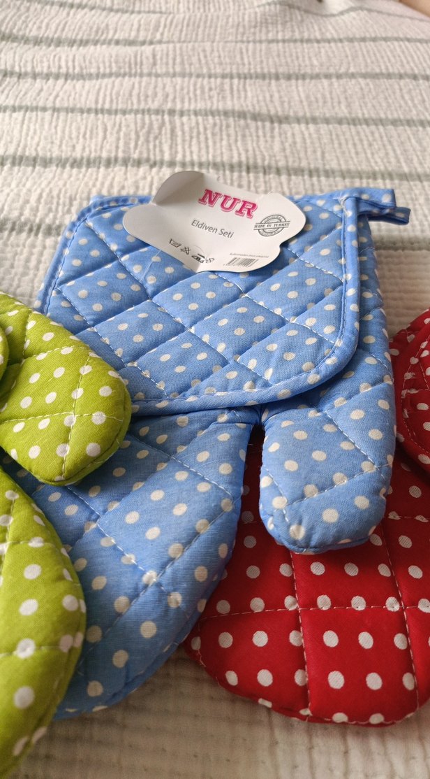 Renkli Puantiyeli Fırın Eldiveni Seti - Görsel 3