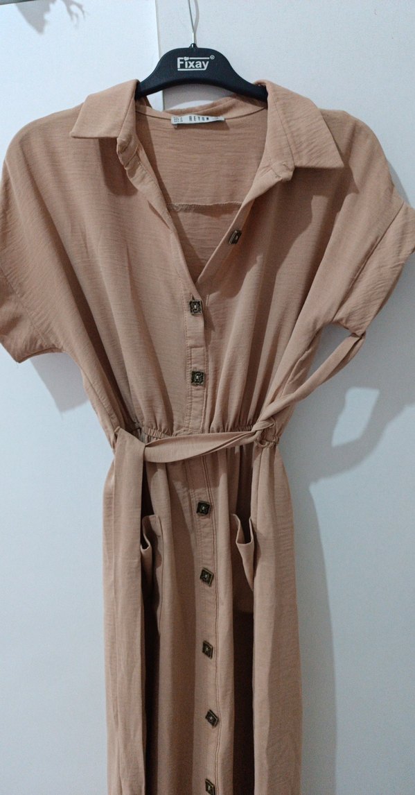 Bej Düğmeli Keten Uzun Elbise - Görsel 3