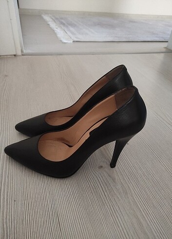 36 Beden Stiletto 