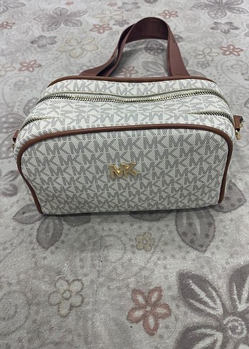 Michael Kors Kahverengi Deri Çapraz Çanta - Görsel 5