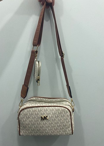 Michael Kors Kahverengi Deri Çapraz Çanta