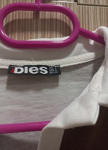 Diğer 2 RENKLI POLO YAKA T-SHIRT
