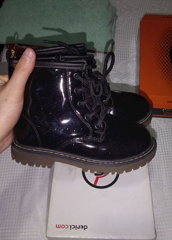 Siyah Rugan Rock Punk  çocuk Bot - Görsel 6