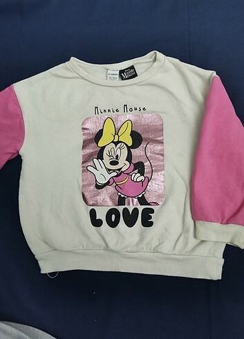Minnie mouse sweatshirt